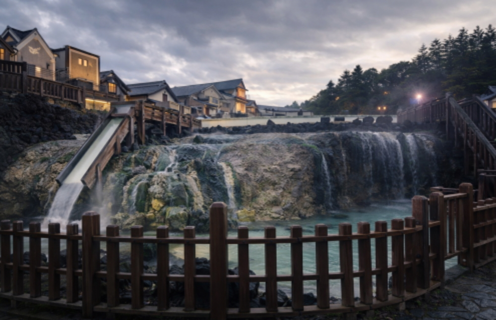 ���É���̓����̕��i